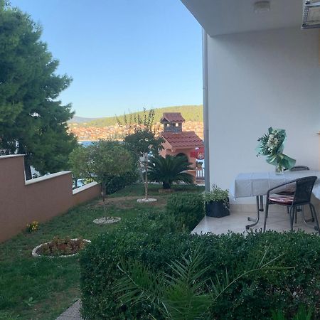 Apartments Villa Zica Трогир Экстерьер фото